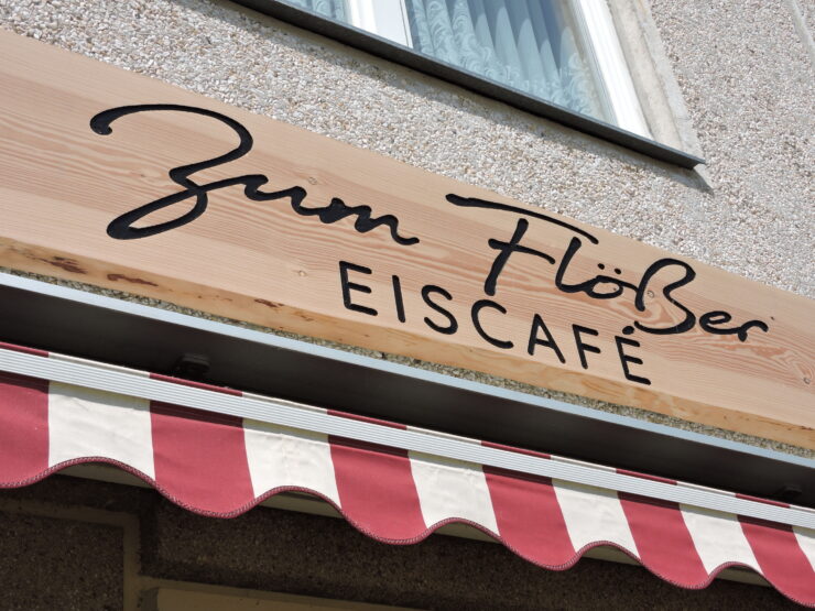 Eiscafé "Zum Flößer", Foto: Ellen Meier, Lizenz: Touristinformation Lychen