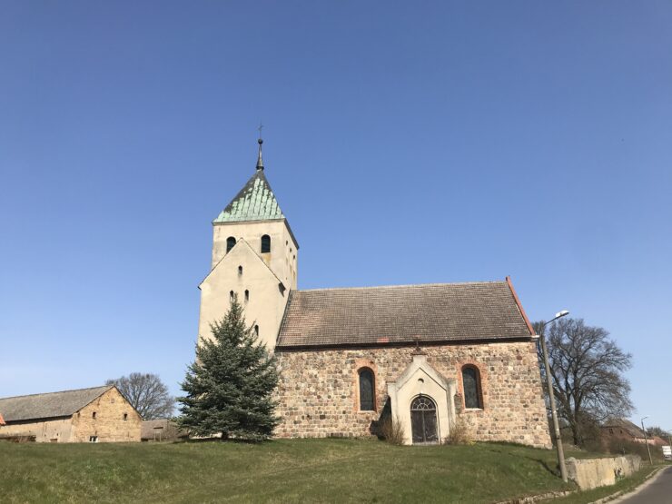 Dorfkirche Haßleben , Foto: Anet Hoppe, Lizenz: Anet Hoppe