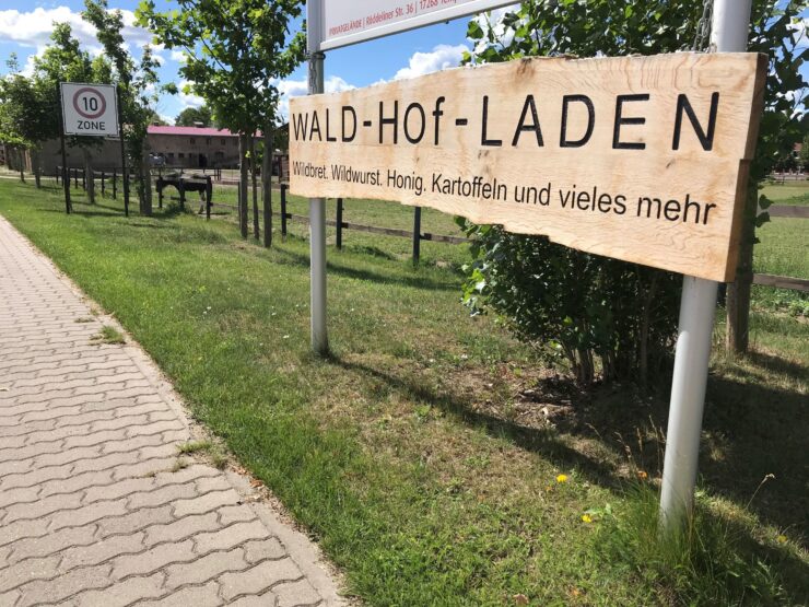 Wald Hof Laden Zufahrt, Foto: Anet Hoppe